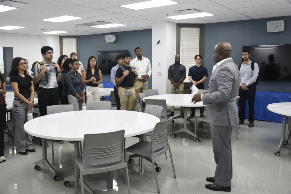 UF College of Medicine launches new educational program in Jacksonville