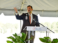 Image: Wayne Marshall, associate vice president and administrator for UF Health North, addresses attendees at the groundbreaking ceremony.
